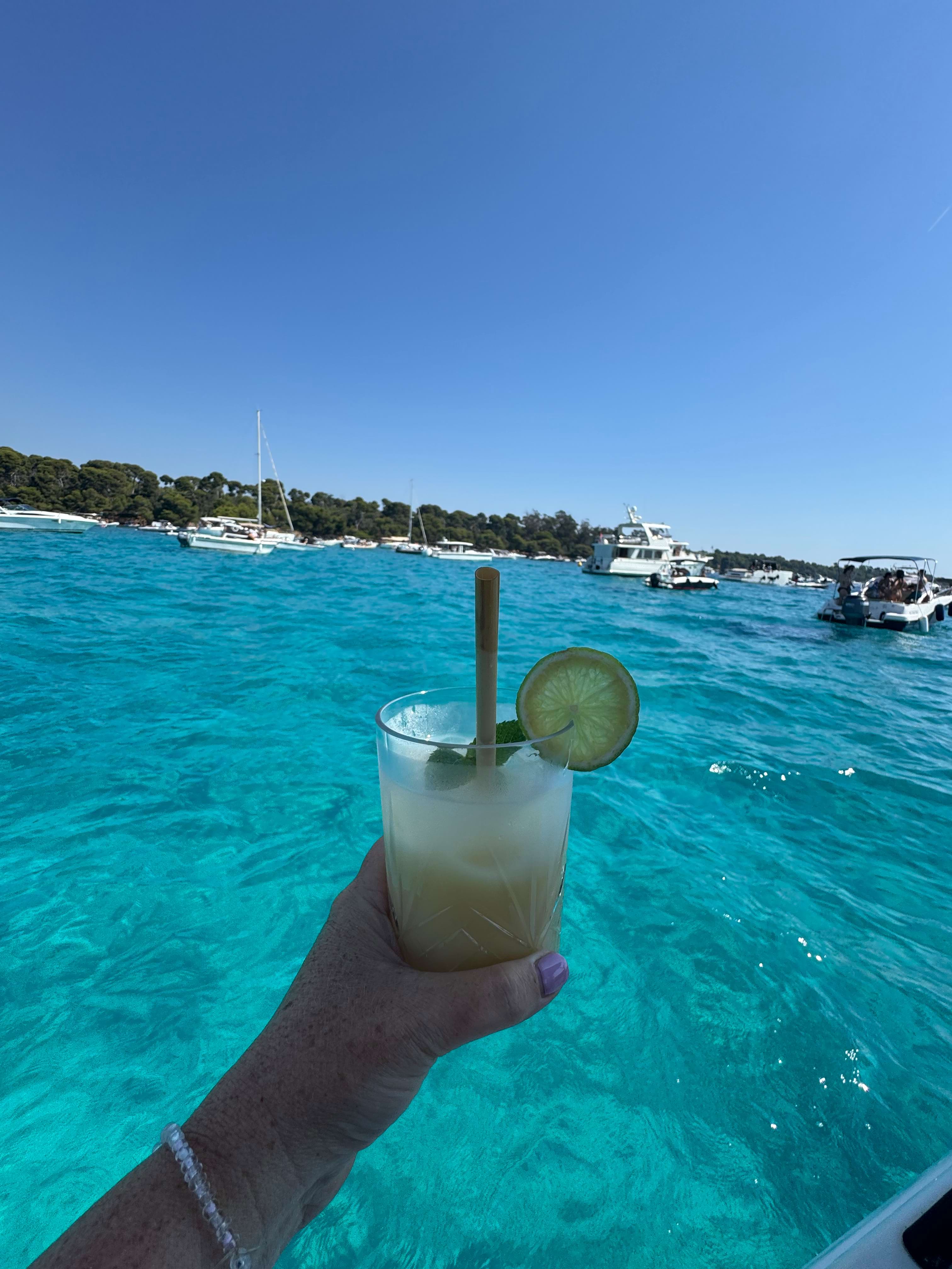 Plage turquoise Côte d'Azur
